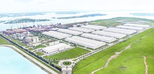Cảng Chu Lai đáp ứng dịch vụ kho hàng quy mô lớn tại miền Trung